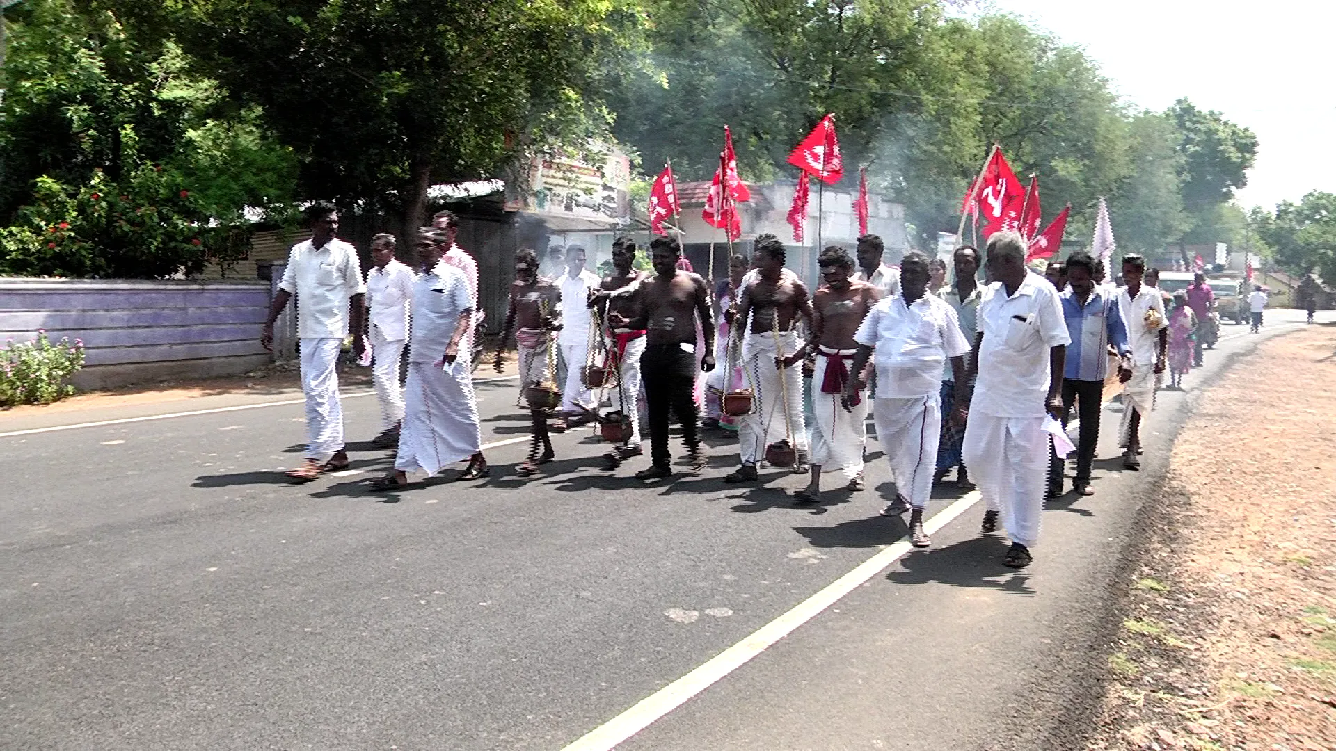  Farmers fight for fire on water in Tiruvarur